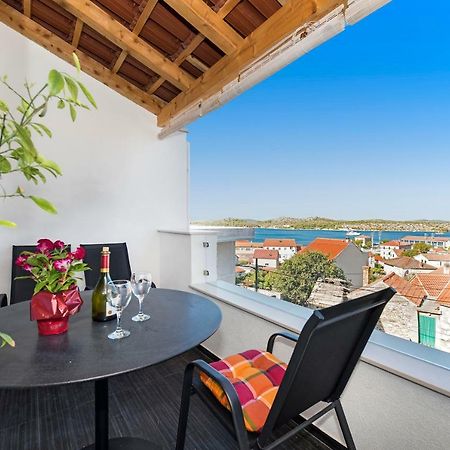 Apartman Kurika Šibenik Екстериор снимка